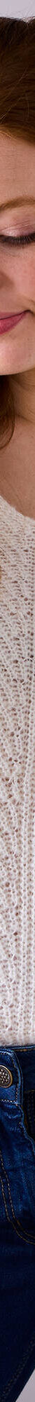 Pull col V, maille anglaise toucher doux (écru) Pull col V, maille anglaise toucher doux (écru)